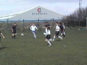 DVC05887 Swansea side AFC Threshers held by Blackpool Rangers