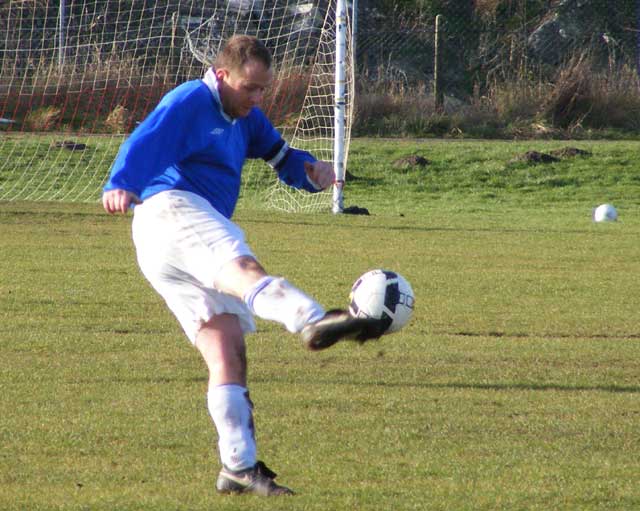 Snaps from The Edge - Sunday 18th Jan 09
