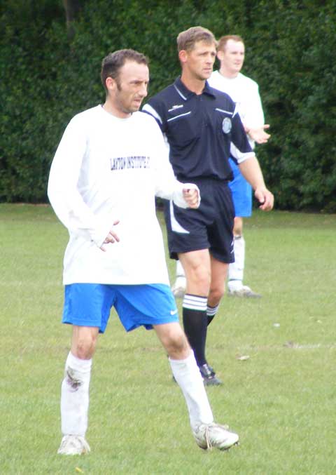 Snaps From Boundary - Sunday 6th September 2009