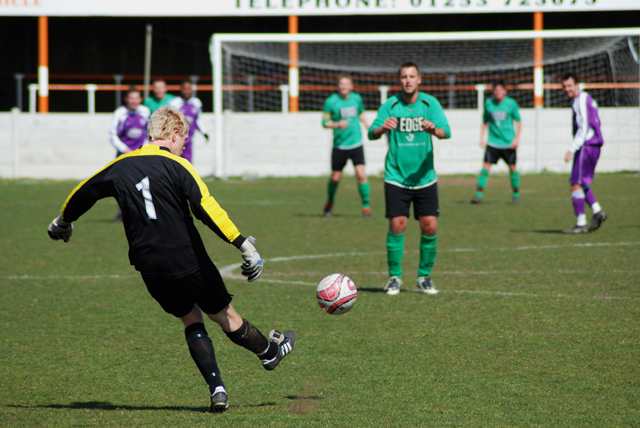 Div 3 Cup Final Photos - from Dan Wootton