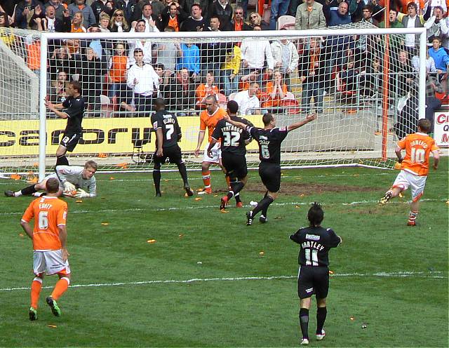 Sportspy Extra - Sunday May 2nd 2010