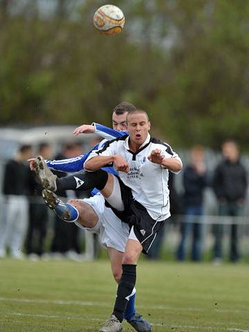 Top photo's from the Premier Division title decider - May 2009.