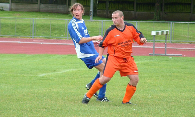 Match Report - Real Kingsfield 2 Waterloo Hotel 5