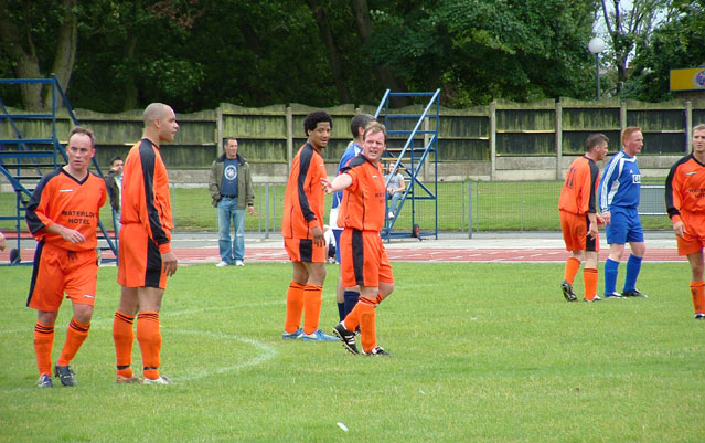 Match Report - Real Kingsfield 2 Waterloo Hotel 5