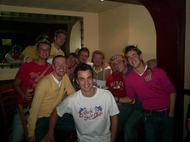 Division 3B title celebrations